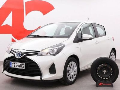 Käytetty Toyota Yaris Hybrid Active 101 HP (74 kW) 2015 Valkoinen Viistoperä
