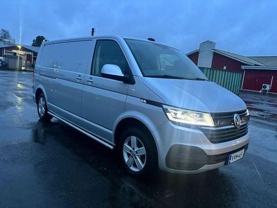 Harmaa Käytetty 2022 VW T6.1 Van | 48 800 € (Kallis)
