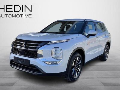 Uusi Mitsubishi Outlander P-HEV Invite 306 HP (225 kW) 2025 Valkoinen Katumaasturi