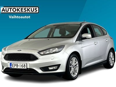 käytetty Ford Focus 1,0 EcoBoost 125hv Start/Stop Autom. Edition 5-ov. ** Peruutuskamera / Lämmitettävä tuulilasi / Cruise / Vetokoukku **