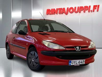 Käytetty 2002 Peugeot 206 Viistoperä | 1 900 €