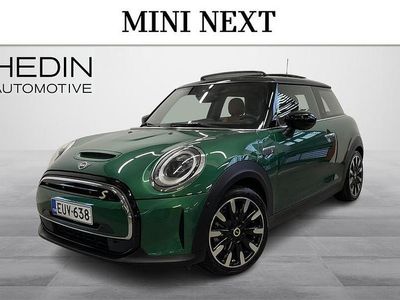 Vihreä Käytetty 2024 Mini Cooper SE Viistoperä | 25 800 € (Kallis)