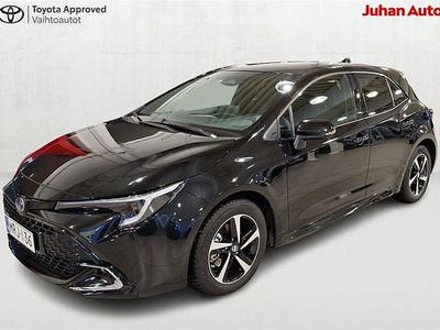 Met. musta Käytetty 2025 Toyota Corolla Active Viistoperä | 30 990 € (Hieman kallis)