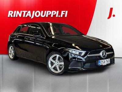 Käytetty Mercedes A250 Business 160 HP (117 kW) 2021 Musta Viistoperä