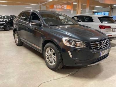 Käytetty Volvo XC60 Summum 258 HP (189 kW) 2013 Valkoinen Katumaasturi