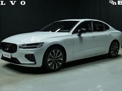 Valkoinen Käytetty 2024 Volvo S60 Performance Sedan | 42 900 € (Perustarjous)