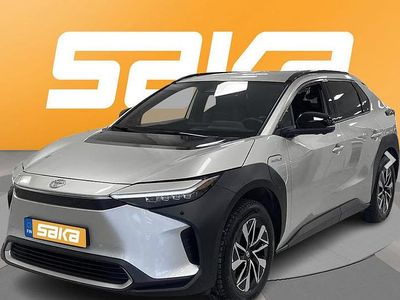 Käytetty Toyota bZ4X Executive 160 kW (218 HP) 2022 Katumaasturi