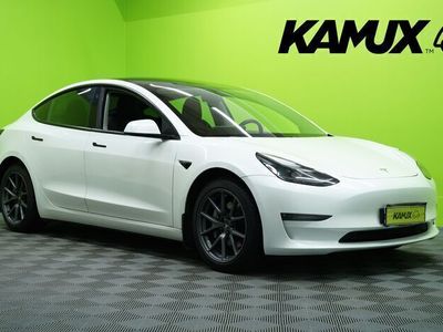 käytetty Tesla Model 3 Long Range Dual Motor // Koukku / 2x renkaat ja vanteet / Ilmalämpöpumppu / Suomi-auto //