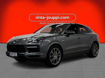 Käytetty 2021 Porsche Cayenne Sport Katumaasturi | 66 800 € (Hieman kallis)