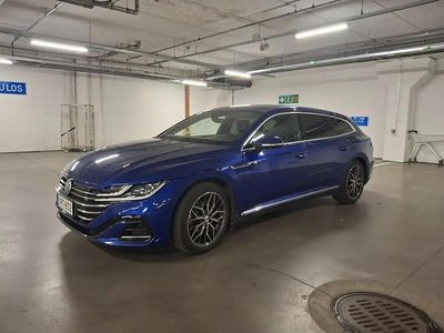 Sininen Käytetty 2021 VW Arteon Farmari | 28 900 € (Hieman kallis)