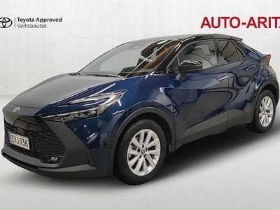 Käytetty Toyota C-HR Anniversary 140 HP (102 kW) 2024 Vihreä Katumaasturi
