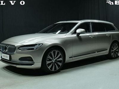 Harmaa Käytetty 2025 Volvo V90 Plus Farmari | 51 900 € (Kallis)