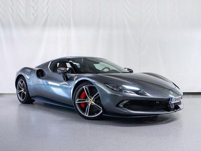 Harmaa Käytetty 2024 Ferrari 296 Coupe - kaksiovinen | 479 900 €