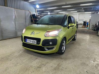 Käytetty 2012 Citroën C3 Picasso Comfort Tila-auto | 5 990 €