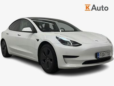 Valkoinen Käytetty 2021 Tesla Model 3 Standard Range Plus Sedan | 21 400 € (Perustarjous)