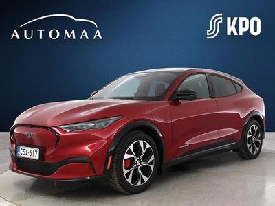 Punainen Käytetty 2024 Ford Mustang Mach-E Premium Katumaasturi | 55 800 €