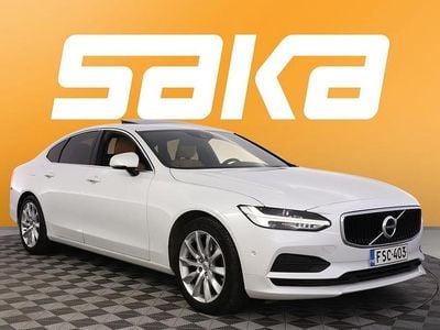 Käytetty Volvo S90 Momentum 150 HP (110 kW) 2019 Sedan