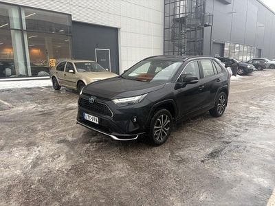 Käytetty Toyota RAV4 Hybrid Active 306 HP (225 kW) 2025 Katumaasturi