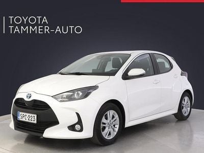 Käytetty 2023 Toyota Yaris Hybrid Business Edition Viistoperä | 19 980 € (Perustarjous)