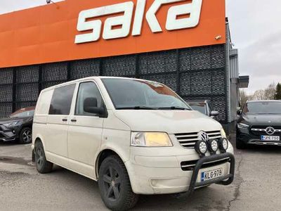 käytetty VW Transporter 2.5TDI 4MOTION ** Tulossa / Webasto / Koukku ** Kysy myyjiltämme lisää