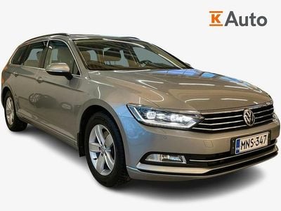 Käytetty VW Passat Comfortline 125 HP (91 kW) 2018 Sininen Farmari