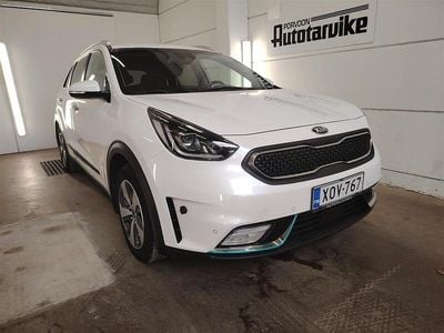 Käytetty Kia Niro Premium 105 HP (77 kW) 2018 Valkoinen Katumaasturi