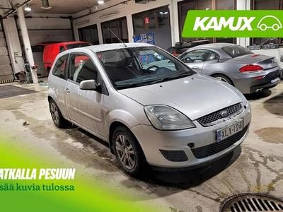 Hopea / harmaa Käytetty 2008 Ford Fiesta Limited Sedan | 2 490 €