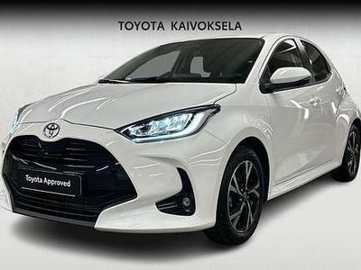 Valkoinen Käytetty 2024 Toyota Yaris Plus Viistoperä | 23 990 € (Hieman kallis)