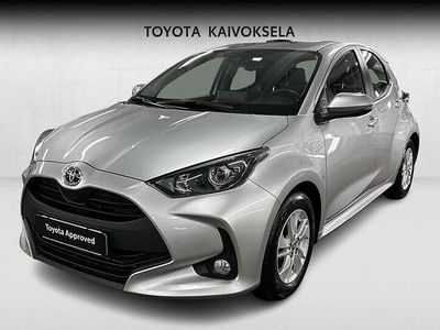 Käytetty Toyota Yaris Hybrid Active 116 HP (85 kW) 2024 Viistoperä