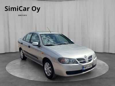 Nissan Almera