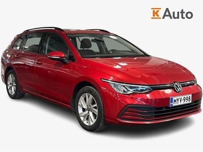 Käytetty VW Golf VIII 110 HP (80 kW) 2021 Punainen Farmari