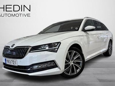 Käytetty Skoda Superb LAURIN & KLEMENT 218 HP (160 kW) 2022 Valkoinen Farmari
