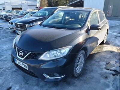 Käytetty Nissan Pulsar Acenta 116 HP (85 kW) 2015 Viistoperä