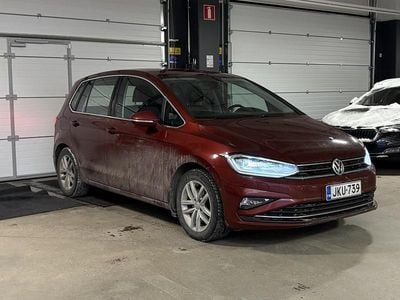 Käytetty VW Golf Sportsvan Highline 131 HP (96 kW) 2018 Tila-auto