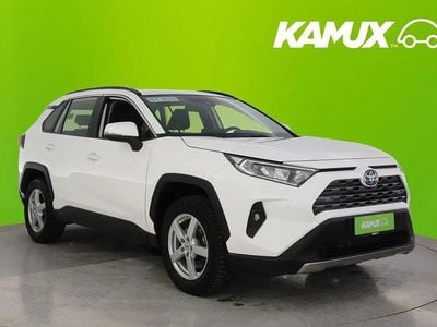 Käytetty Toyota RAV4 Hybrid Active 178 HP (130 kW) 2022 Valkoinen Katumaasturi