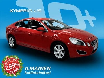 Punainen Käytetty 2011 Volvo S60 Momentum Sedan | 10 370 € (Perustarjous)