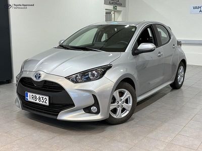 Hopea Käytetty 2023 Toyota Yaris Hybrid Active Viistoperä | 20 590 € (Perustarjous)