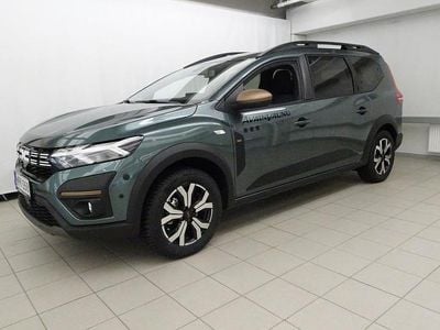 Vihreä Käytetty 2023 Dacia Jogger Extreme Tila-auto | 27 900 €