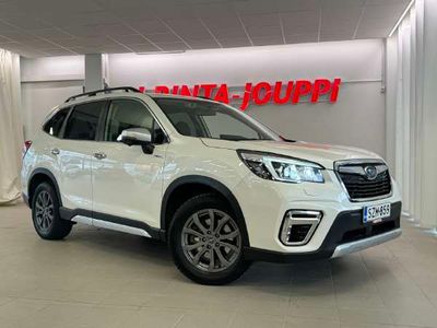 käytetty Subaru Forester 2,0i e-Boxer Active CVT - 3kk lyhennysvapaa