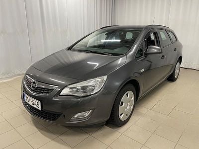 Harmaa Käytetty 2011 Opel Astra Enjoy Farmari | 5 900 € (Hieman kallis)