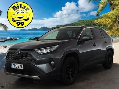 Käytetty Toyota RAV4 Hybrid Active 178 HP (130 kW) 2020 Katumaasturi