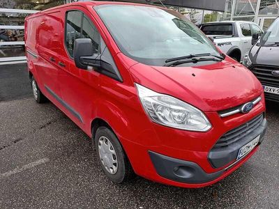 Punainen Käytetty 2016 Ford Transit Custom Trend Van | 11 590 € (Kallis)