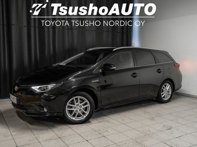 käytetty Toyota Auris Touring Sports 1,8 Hybrid Active Edition ** Rahoitus alk.3.95% + kulut / 1-Omist. Suomi-auto / Alv**