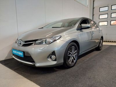 käytetty Toyota Auris 1,8 Hybrid Active automaatti