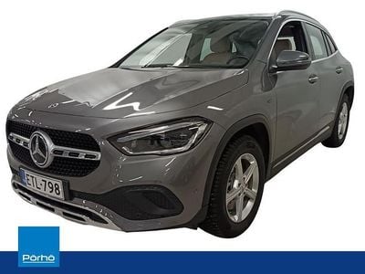 Käytetty Mercedes GLA250 Business 160 HP (117 kW) 2021 Harmaa Katumaasturi