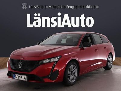 Käytetty Peugeot 308 SW Active 131 HP (96 kW) 2023 Punainen Farmari