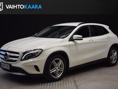 Käytetty Mercedes GLA200 Business 136 HP (100 kW) 2015 Katumaasturi