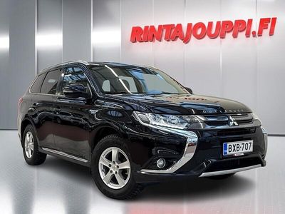 Käytetty 2015 Mitsubishi Outlander P-HEV Intense+ Farmari | 13 690 € (Hieman kallis)