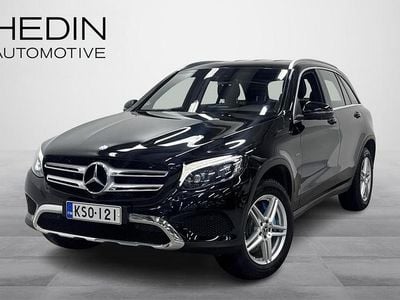 Käytetty Mercedes GLC350 Business 211 HP (155 kW) 2017 Musta Katumaasturi
