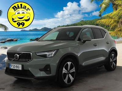 Käytetty Volvo XC40 Plus 211 HP (155 kW) 2023 Katumaasturi